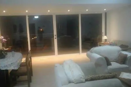 דירה Freminore Sky Aprtments איה נאפה